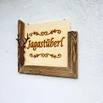 Jagerstueberl-60qm Eg Mit Gr Terrasse By Interhome
