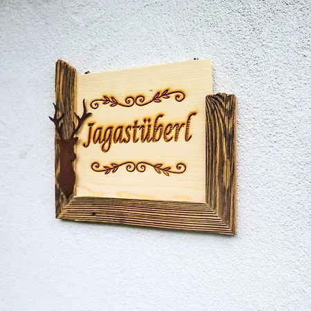 Jagerstueberl-60qm Eg Mit Gr Terrasse By Interhome