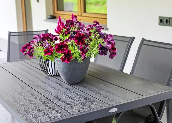 Jagerstueberl-60qm Eg Mit Gr Terrasse By Interhome * Leogang