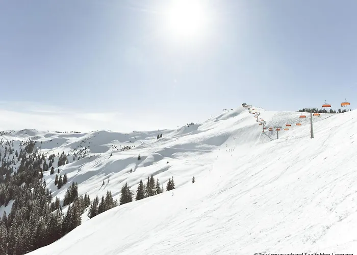 Jagerstueberl-60qm Eg Mit Gr Terrasse By Interhome